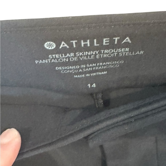 Athleta Black Cropped Ankle Pants Slim Fit - Picture 4 of 8